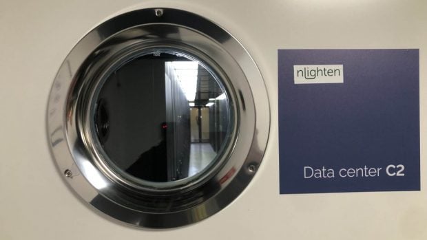 Centro de datos puerta