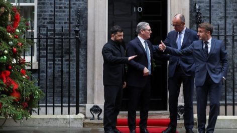 Starmer, Macron y Merz se reúnen con Zelenski en Londres. (Getty)