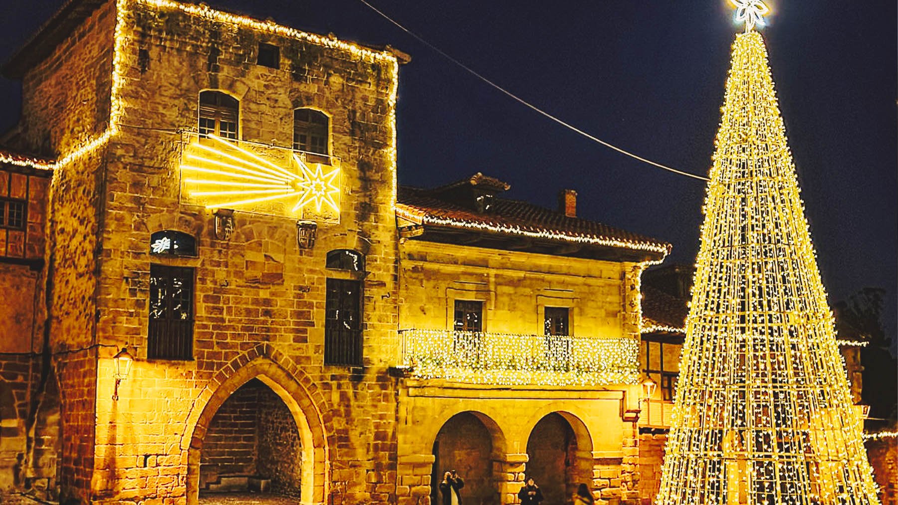 Huye de las grandes ciudades: uno de los mejores mercados navideños españoles está en esta mágica villa medieval