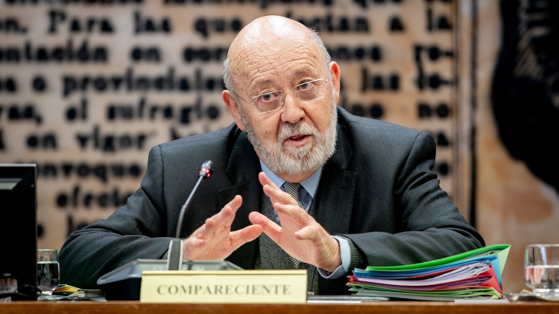 A Tezanos no le tiembla el CIS ni con los registros de la UCO: el PSOE aventaja al PP en 9 puntos