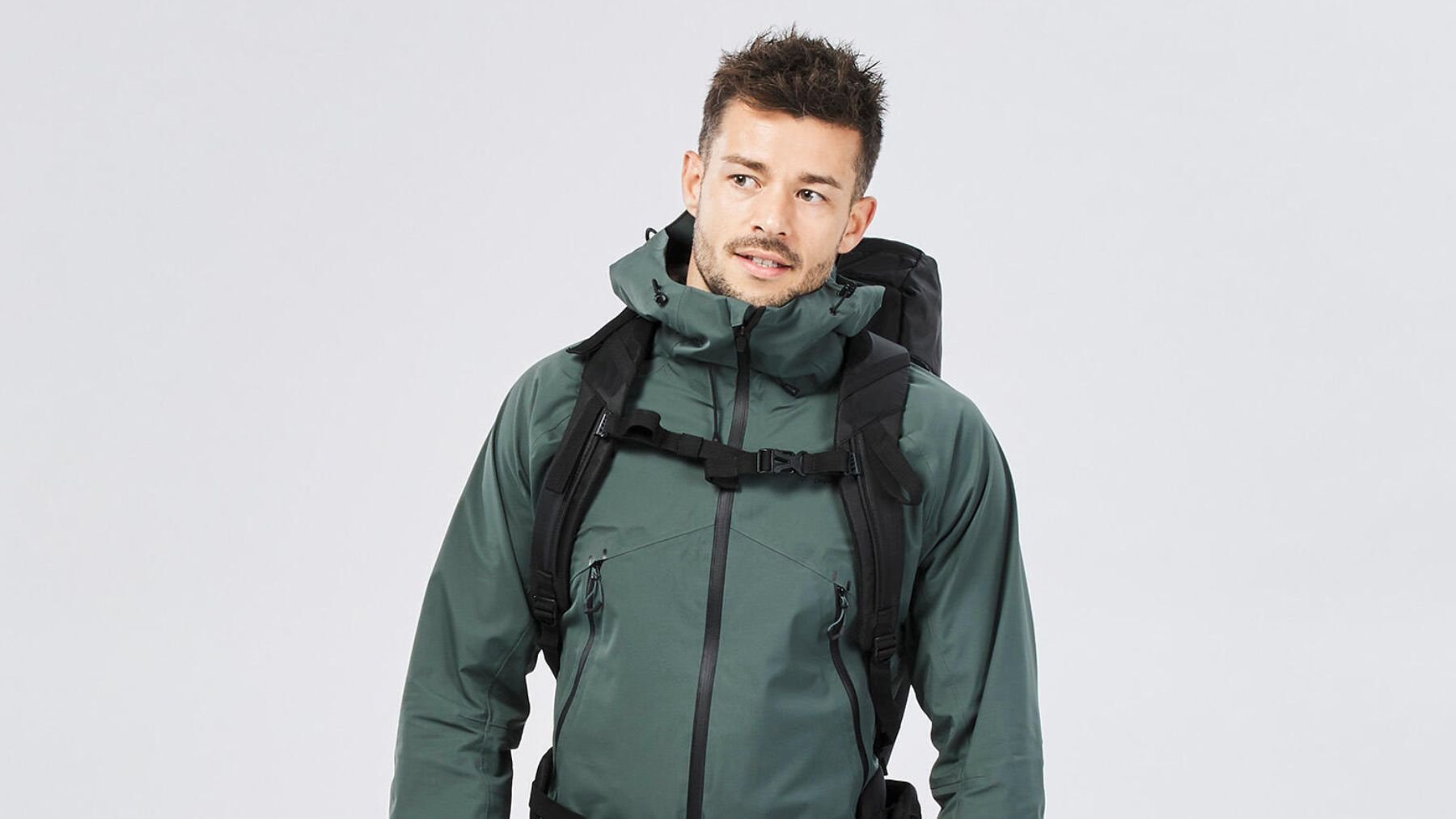 La chaqueta impermeable de Decathlon que se ha vuelto viral: cómoda, barata y perfecta para el invierno