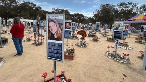 Homenaje a las víctimas del 7 de octubre