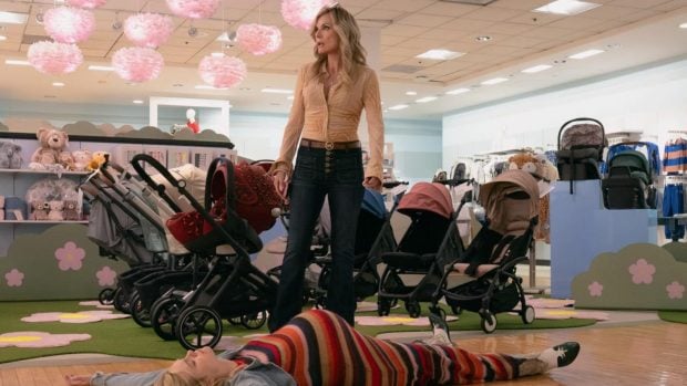 Elle Fanning Margo problemas dinero