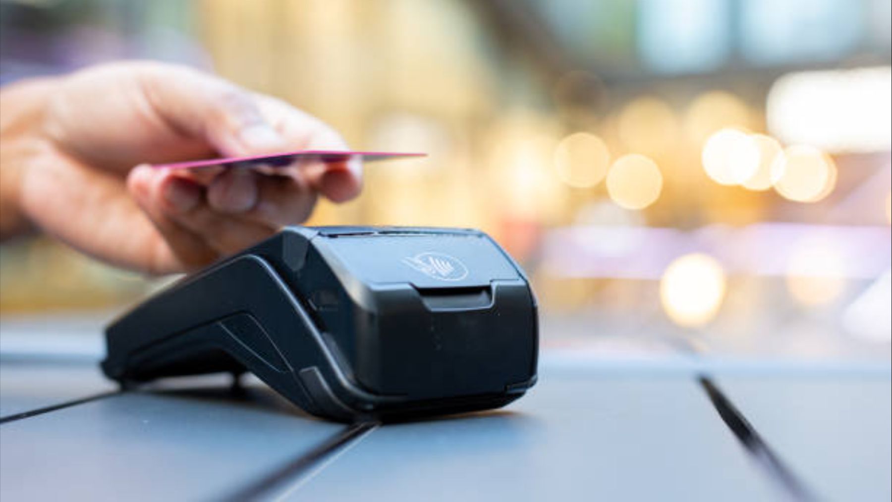 Cambio en los pagos con tarjeta en España: el nuevo sistema que lo va a cambiar todo