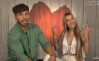 Alba y Enrique en su cita en First Dates (Mediaset).