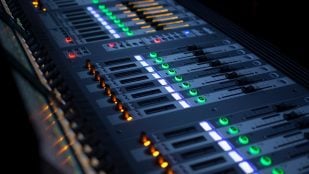 El hum vuelve a aparecer en Cádiz, el extraño ruido que sólo se ha escuchado en Cádiz, sonido extraño en Cádiz, ruido molesto en Cádiz sin explicación científica.