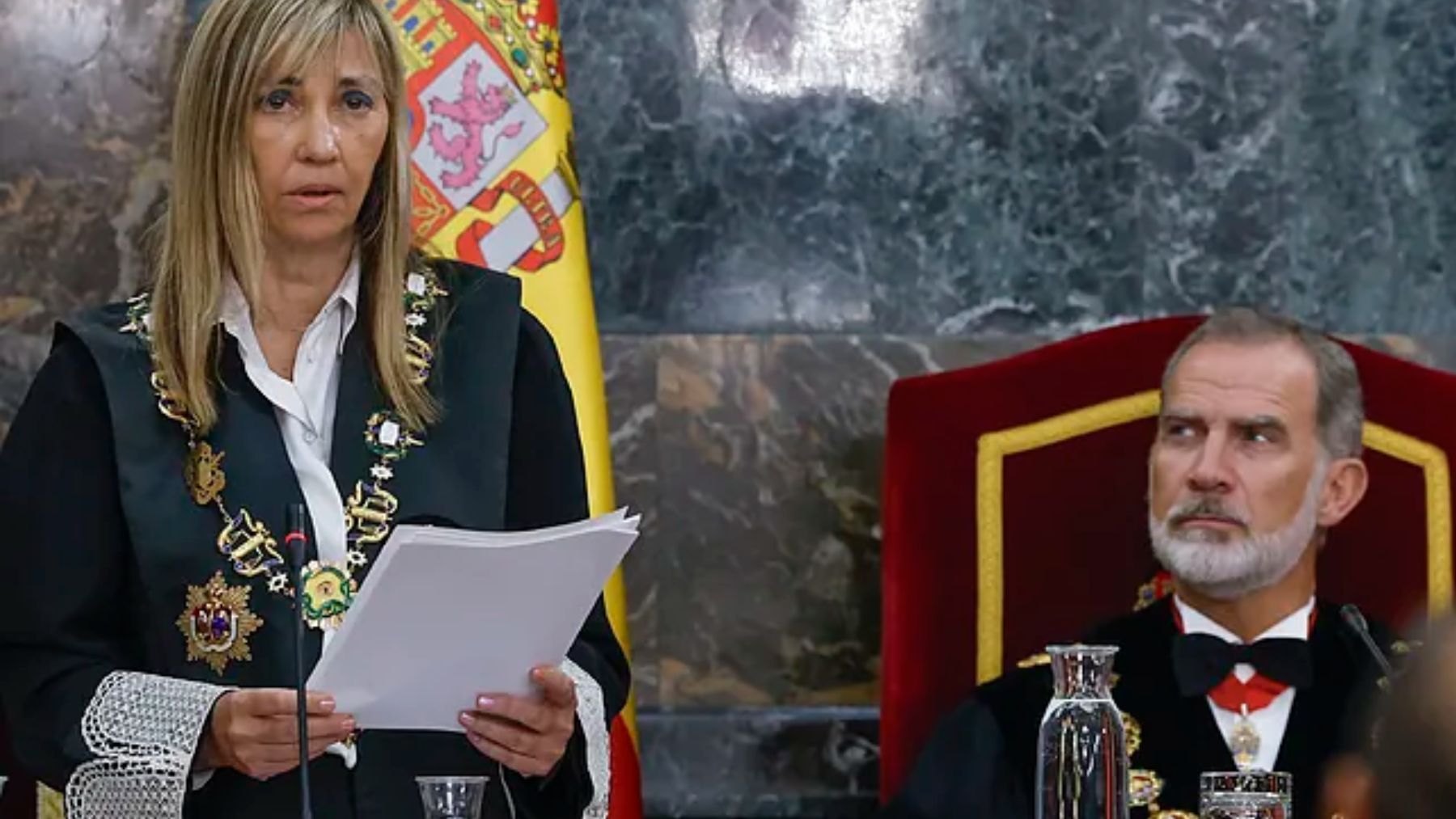 Isabel Perelló con el Rey Felipe VI. (EFE)