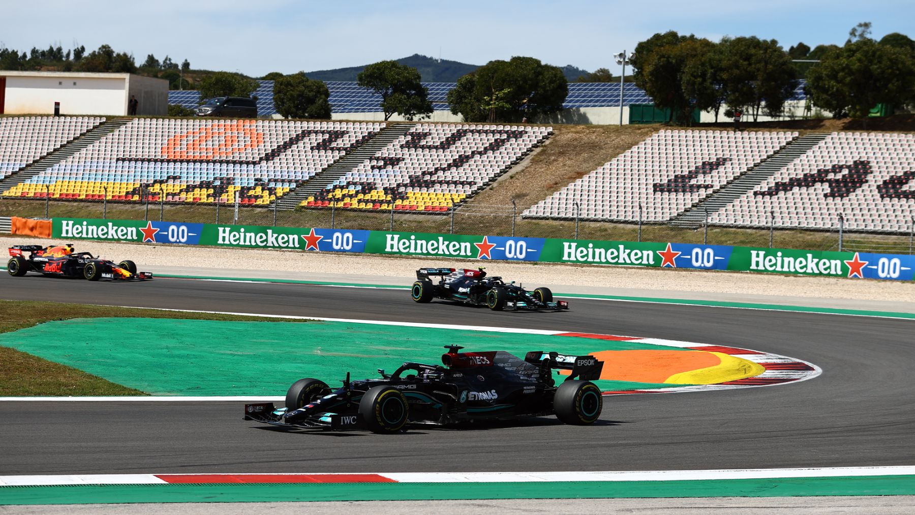 Portimao vuelve al calendario de la Fórmula 1 y deja herido de muerte a Montmeló