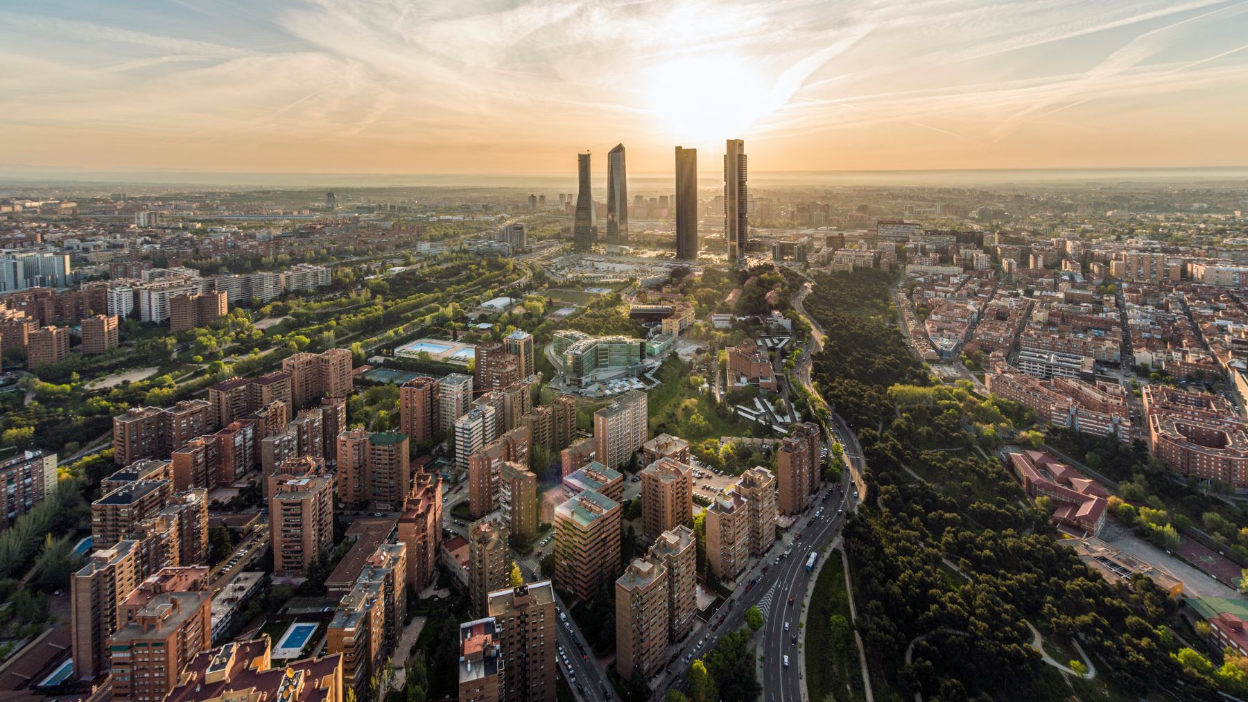 El Foro de las Ciudades de Madrid ha analizado el proceso de transformación y crecimiento que están experimentando la comunidad y el ayuntamiento madrileños.