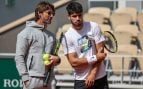 Ferrero y Carlos Alcaraz en un entrenamiento. (EFE)