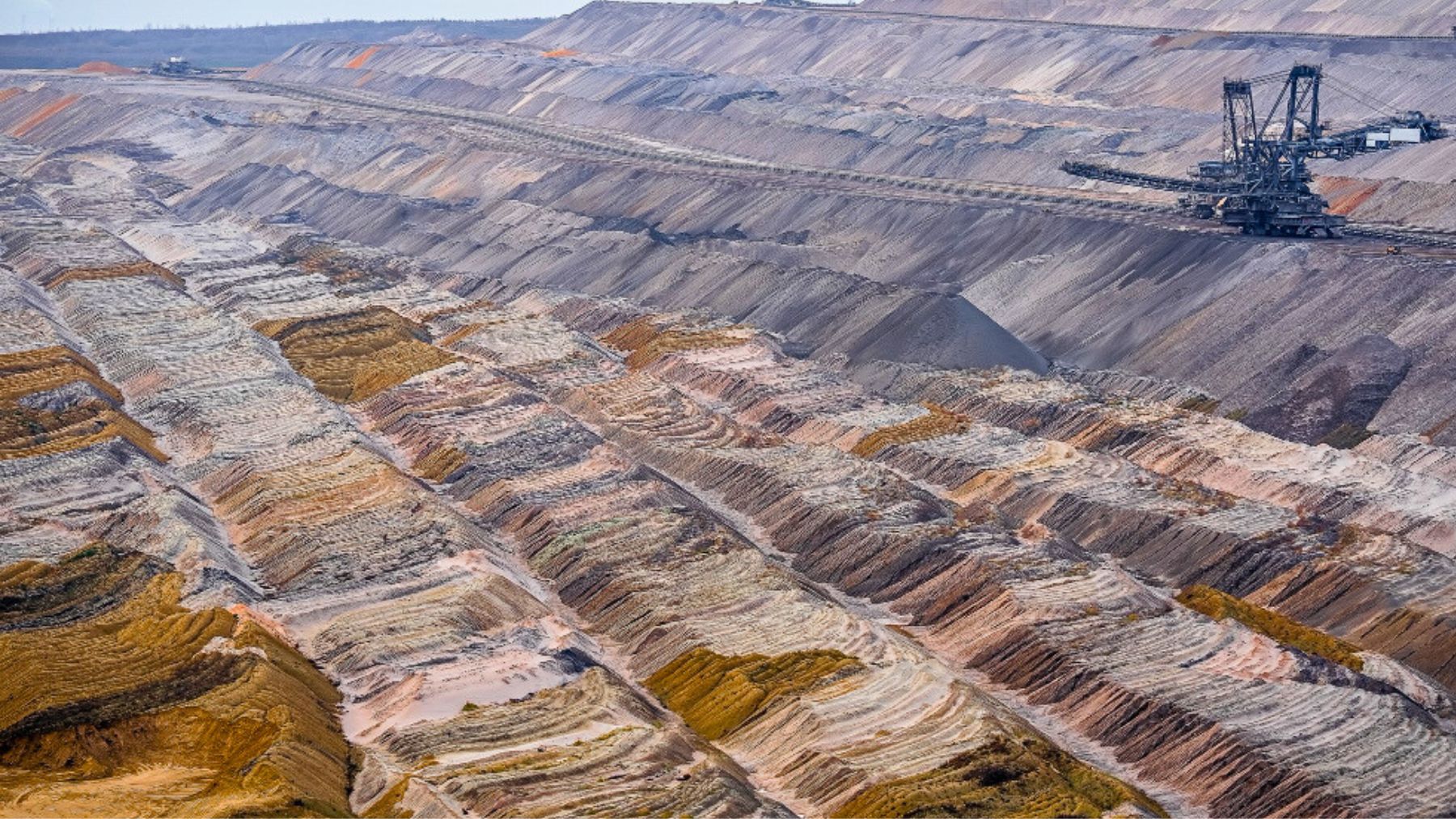 Bombazo colosal en la minería: encuentran en África uno de los mayores depósitos de níquel de la Tierra