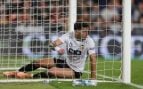 Hugo Duro se lamenta de una ocasión en el Valencia-Mallorca. (la Liga)