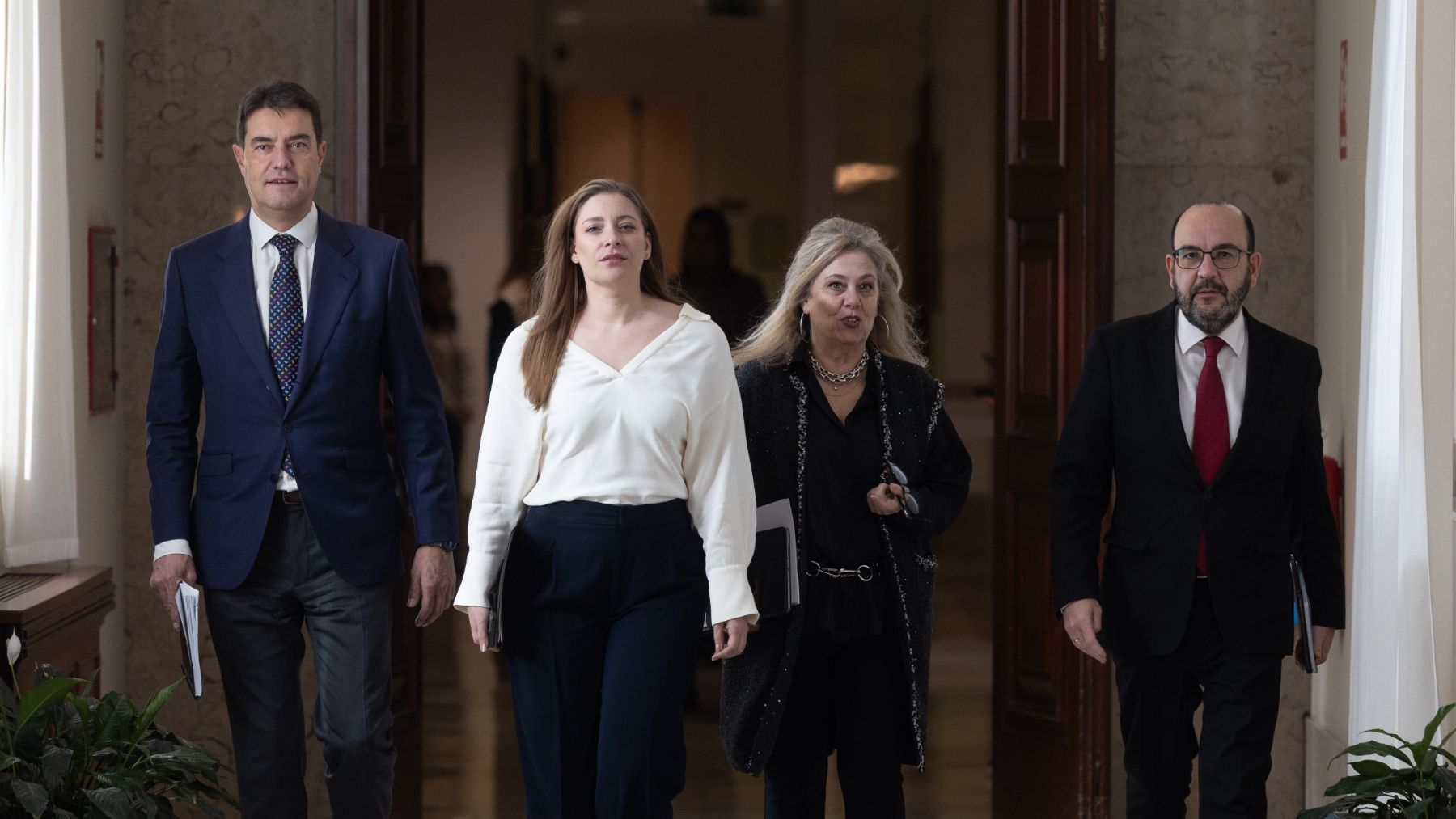 El PP preguntará al Gobierno si Begoña Gómez cobró hasta un millón de Air Europa tras la confesión de Koldo en OKDIARIO