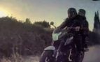 motorista moto arcén adelanta Mallorca Serra Tramuntana