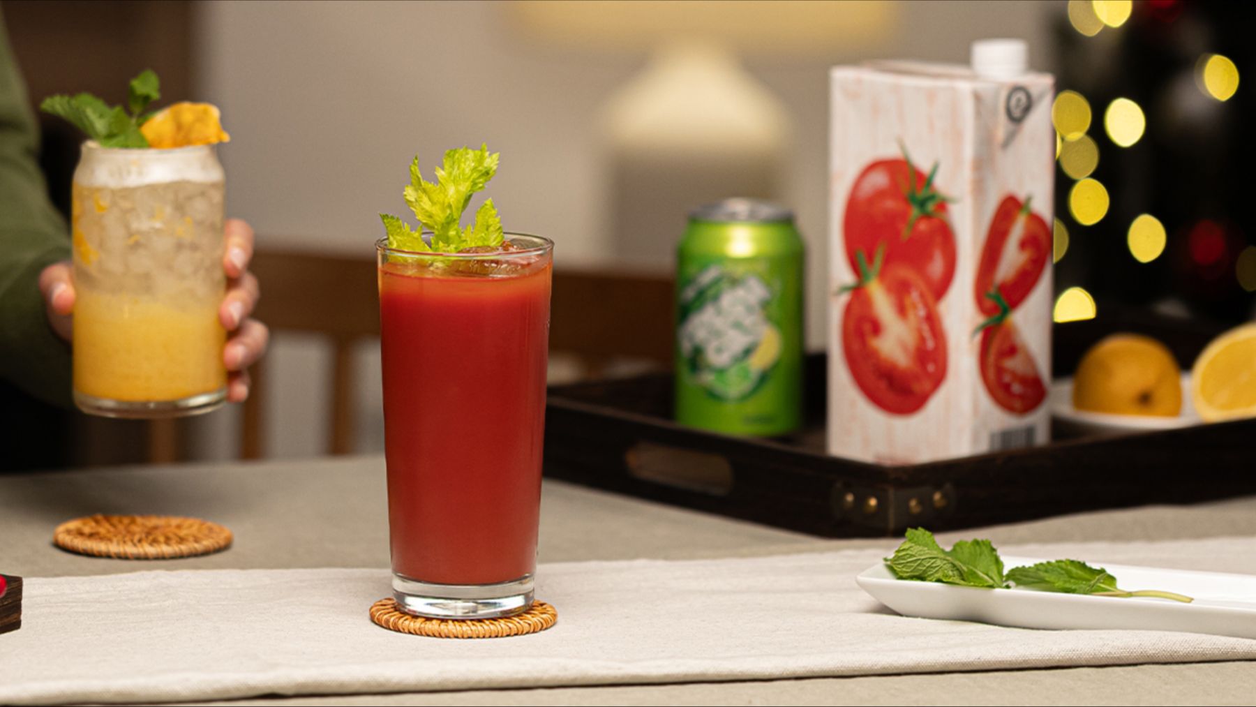 Con estos cócteles de Mercadona vas a triunfar en el tardeo de Nochebuena en casa