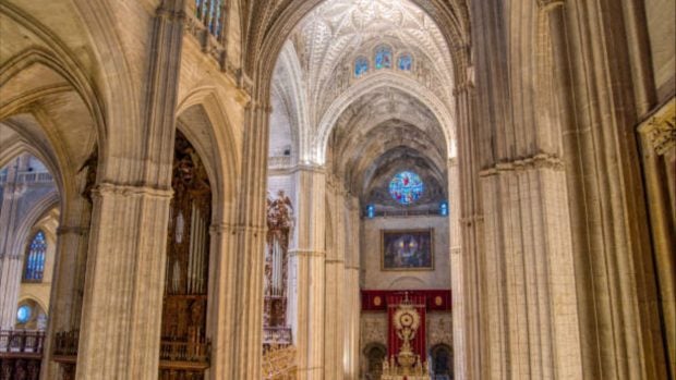 Interior catedral