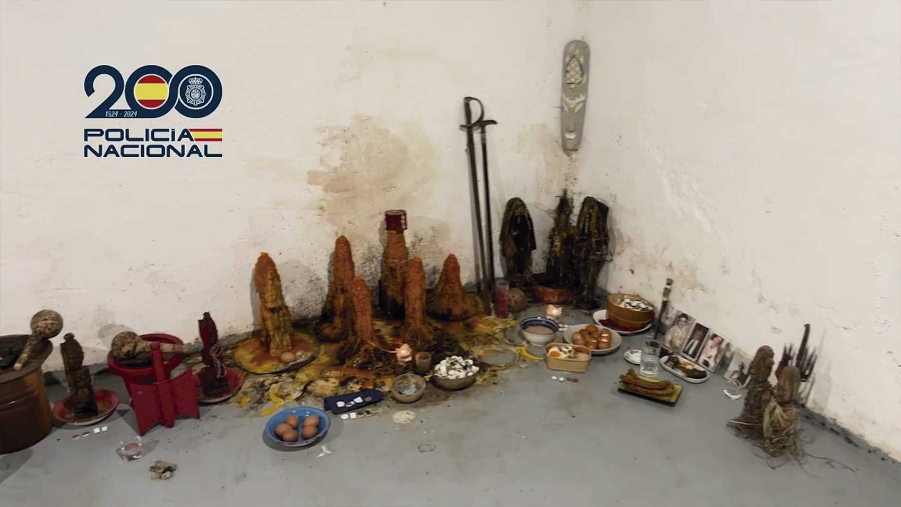 Sacrificios animales, drogas y estafas: una secta destructiva cae en Tenerife con 5 detenidos