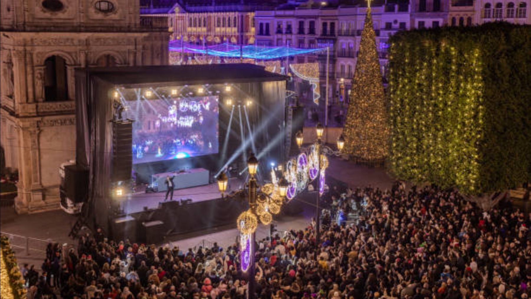 Dónde se toman las uvas en Sevilla, Granada, Cádiz y otras ciudades de Andalucía