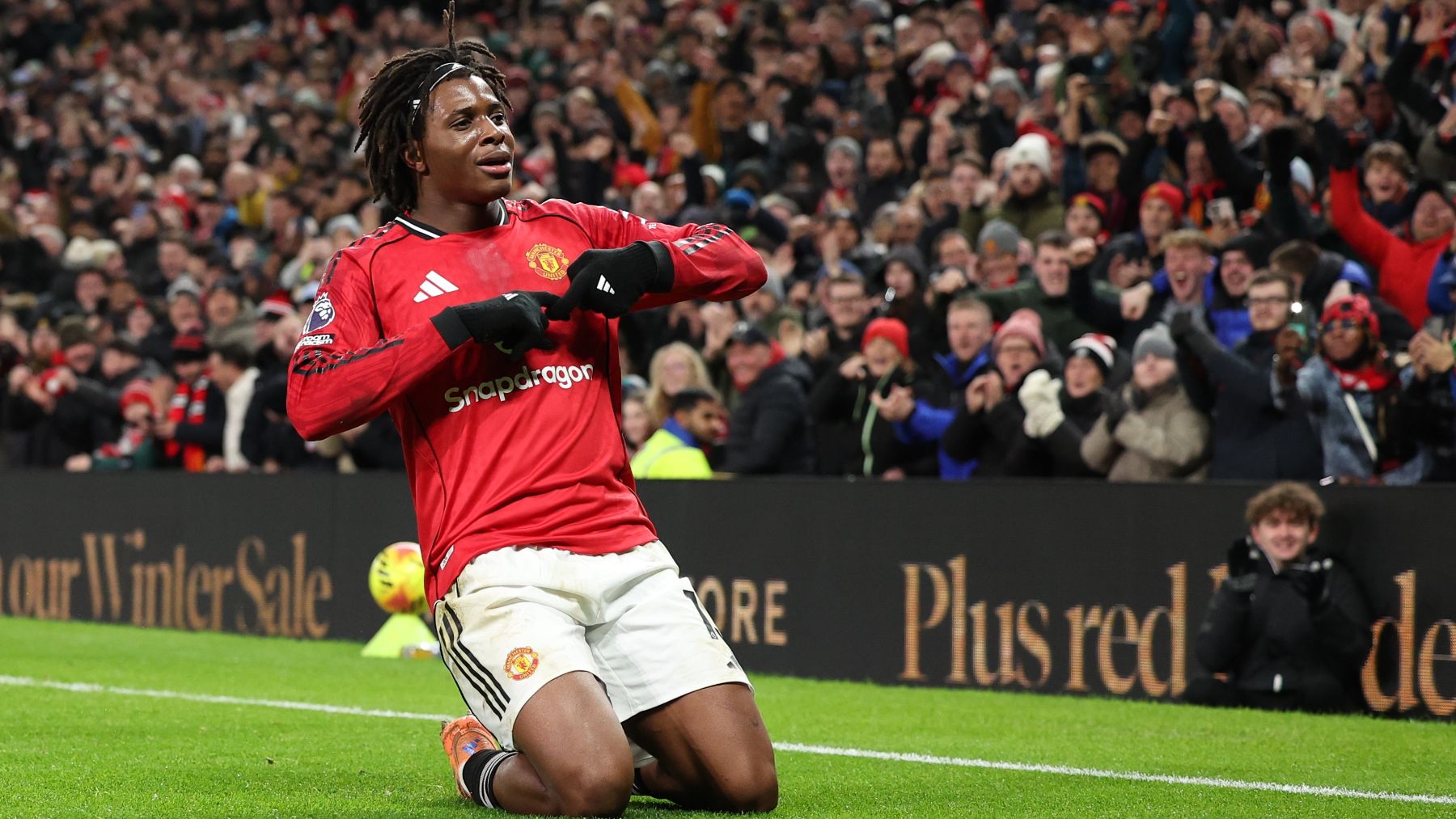 El Manchester United gana al Newcastle en un descafeinado