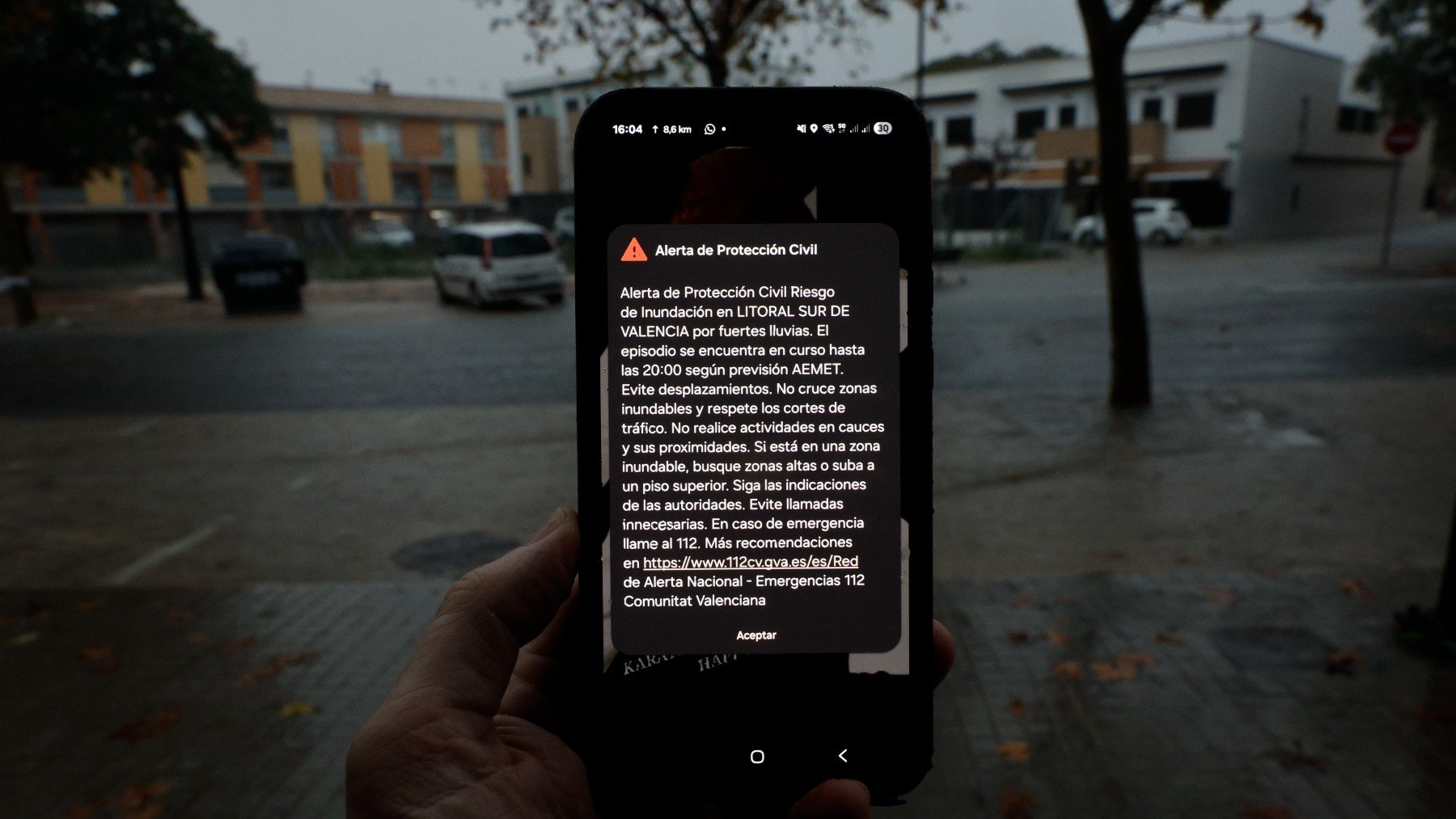 La Generalitat envía un Es-Alert a la población de Valencia por la alerta roja del temporal de lluvias