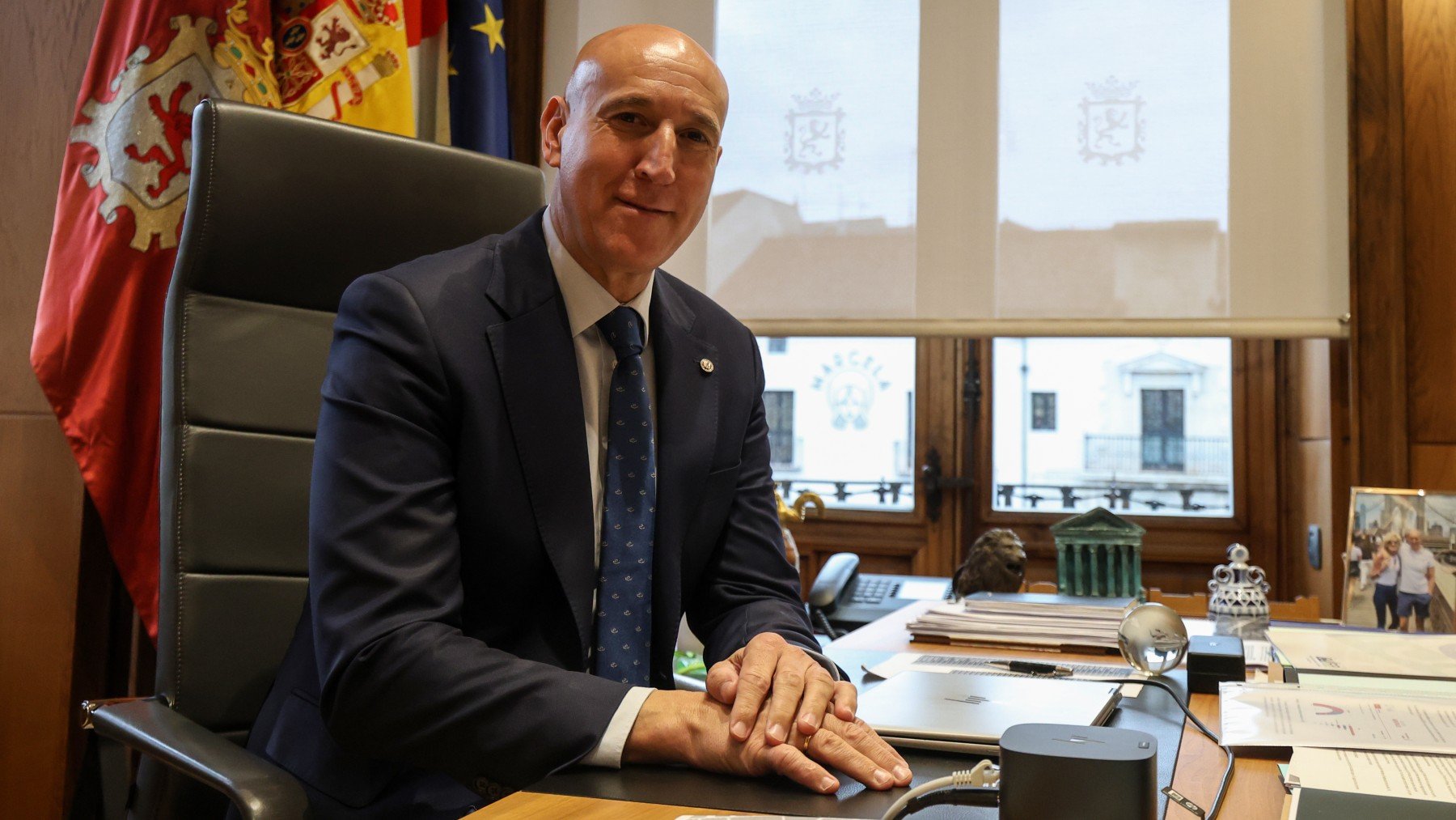 El alcalde socialista de León exige un congreso en el PSOE para relevar a Sánchez