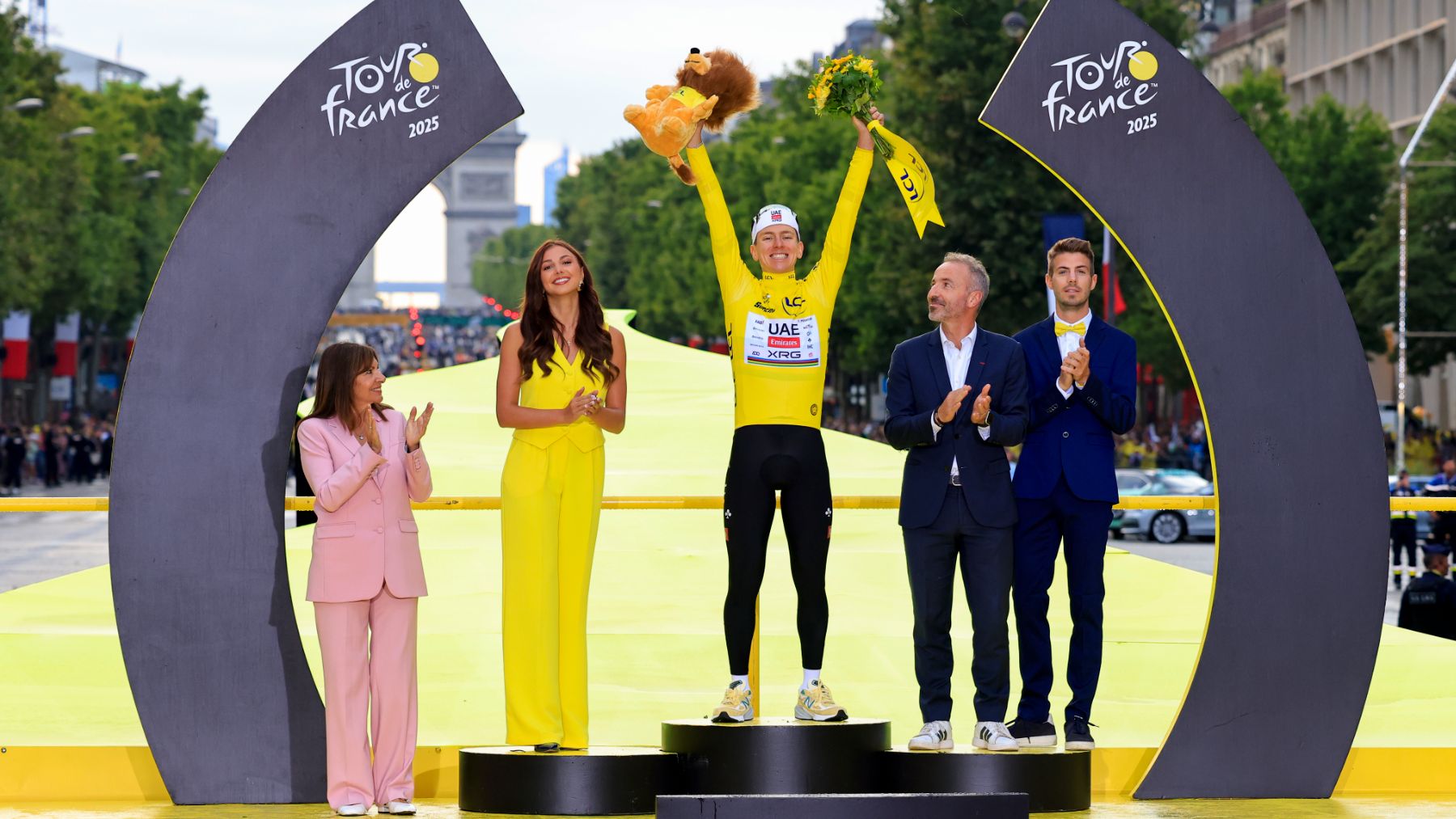 Pogacar, Tour, campanadas