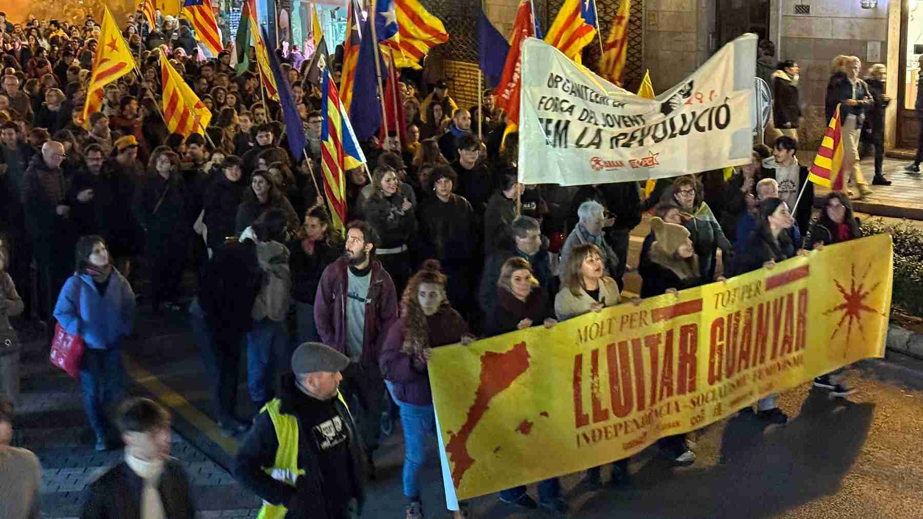 Un separatismo sin respaldo social y en decadencia reclama en las calles de Palma una Mallorca libre