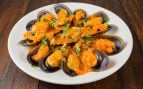 Un plato de mejillones