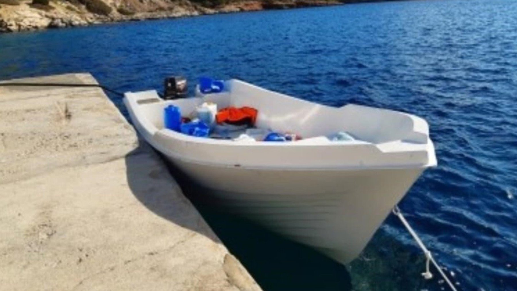 Imagen de una patera.