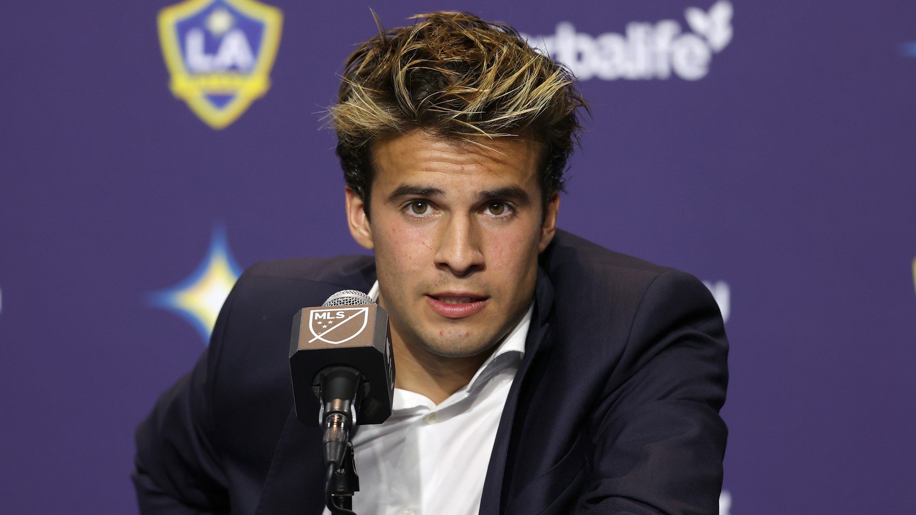 Riqui Puig volverá a tener que operarse de la rodilla tras 13 meses de recuperación