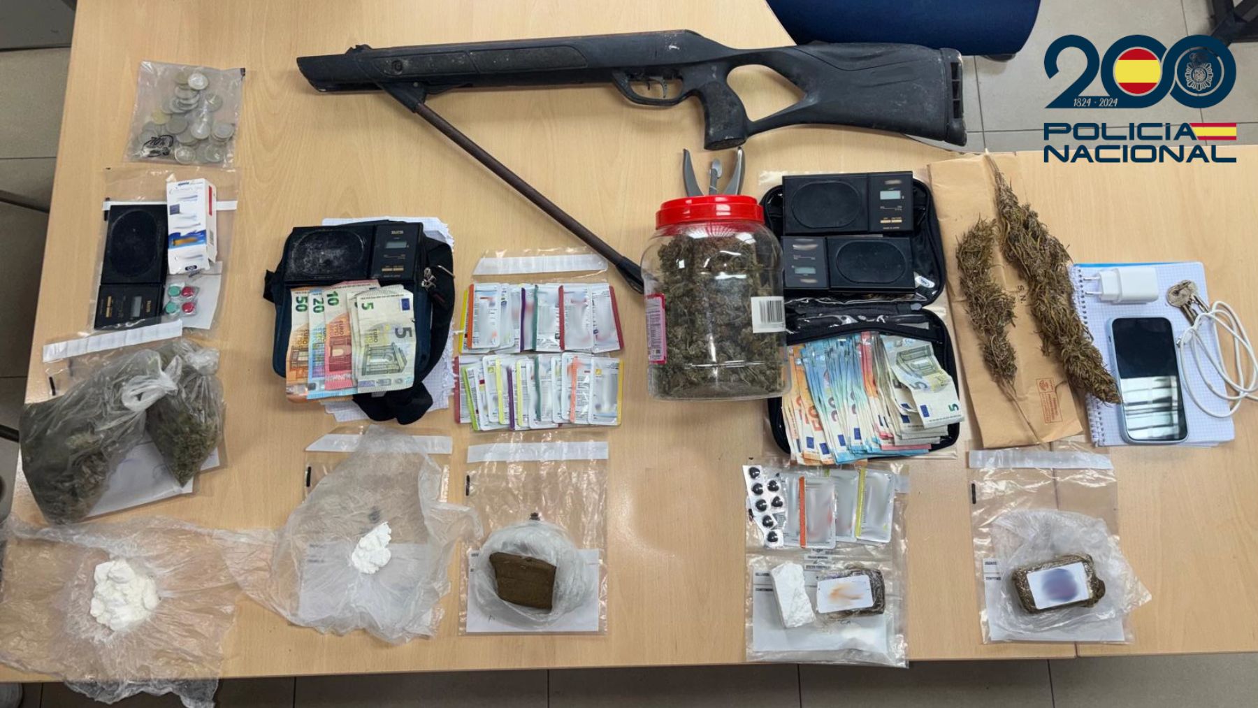 La Policía Nacional desmantela 5 puntos de venta en Son Banya y decomisa casi 1 kilo de drogas