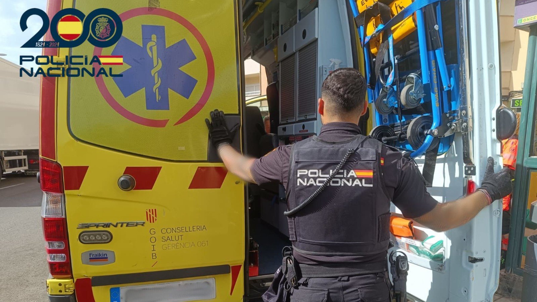 Violencia extrema en Palma: un paciente ataca a varios sanitarios y policías con cinturón en Son Llàtzer