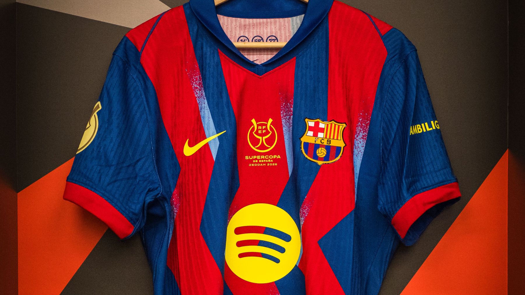 El Barcelona estrenará su novedosa cuarta equipación en la semifinal de la Supercopa de España