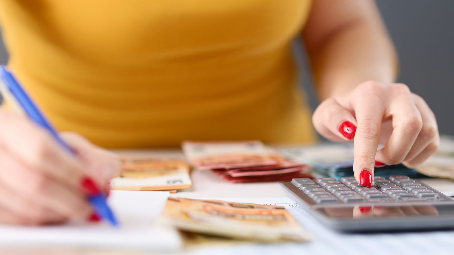 Pymes, autónomos y familias tendrán que gastar 68 euros más al mes por cada empleado con salario mínimo