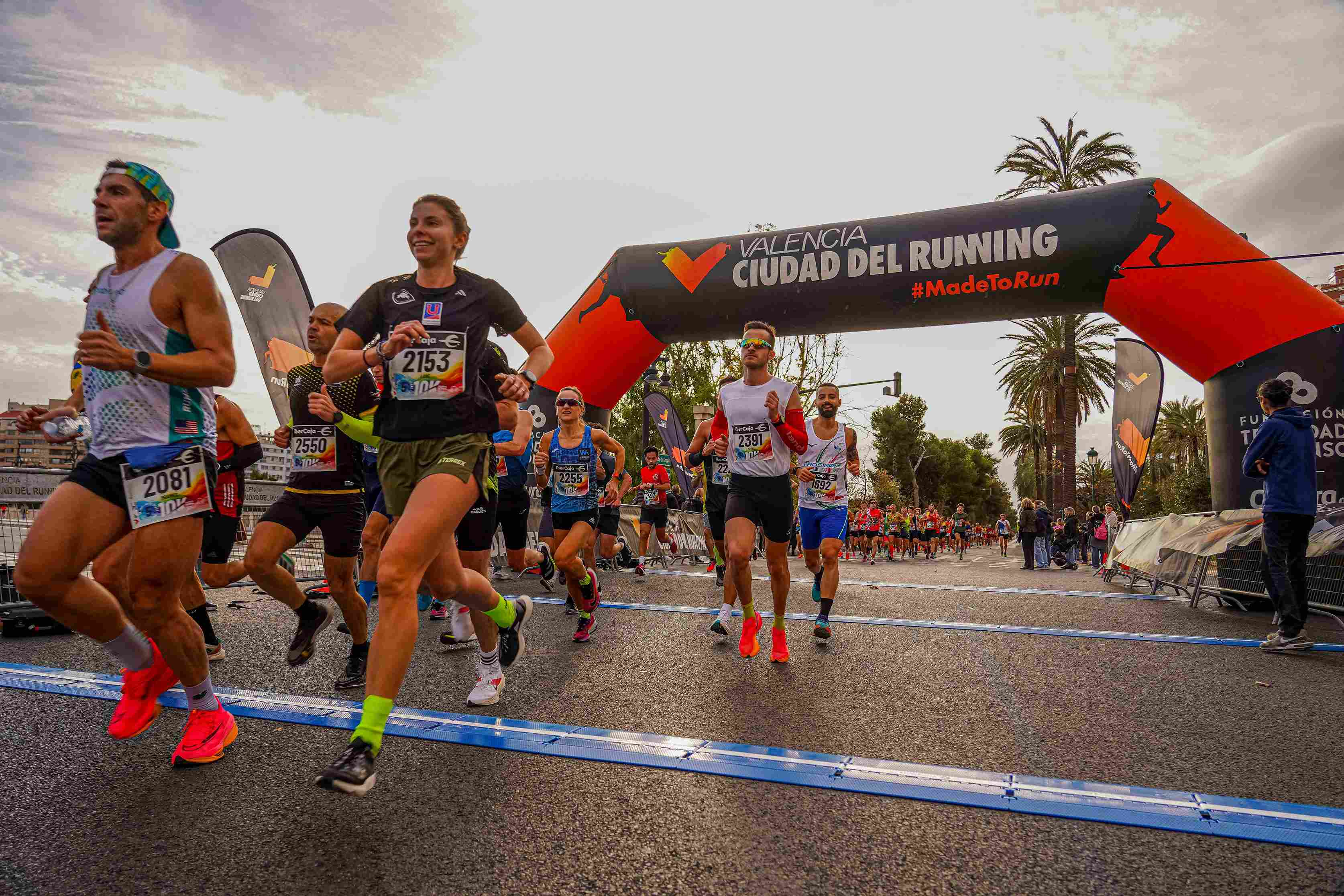 Quirónsalud acompañará de nuevo a los corredores del 10K Valencia Ibercaja by Kiprun 2026