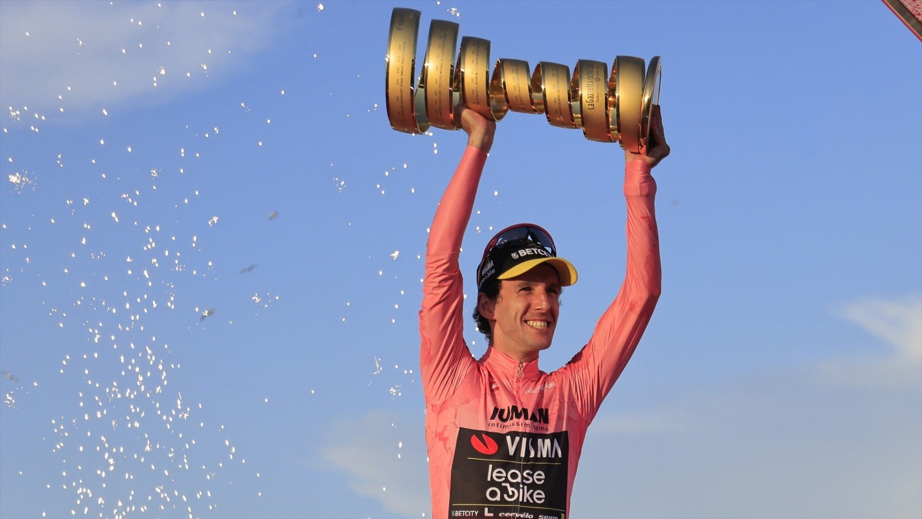Sorpresón en el ciclismo: Se retira Simon Yates, vigente campeón del Giro de Italia