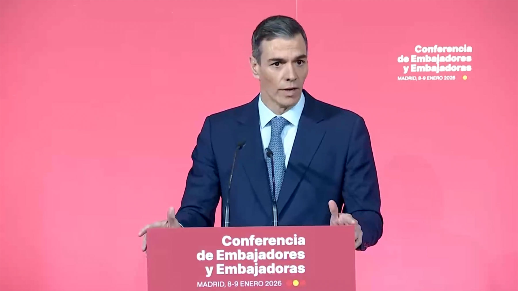 Sánchez pasa de querer eliminar el Ministerio de Defensa a prometer también el envío de tropas a Gaza