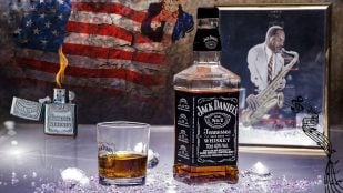 Cómo escribir whiskey en español según la RAE, güisqui en español en la RAE, cómo se escribe whiskey en castellano, wiski es correcto para la RAE.
