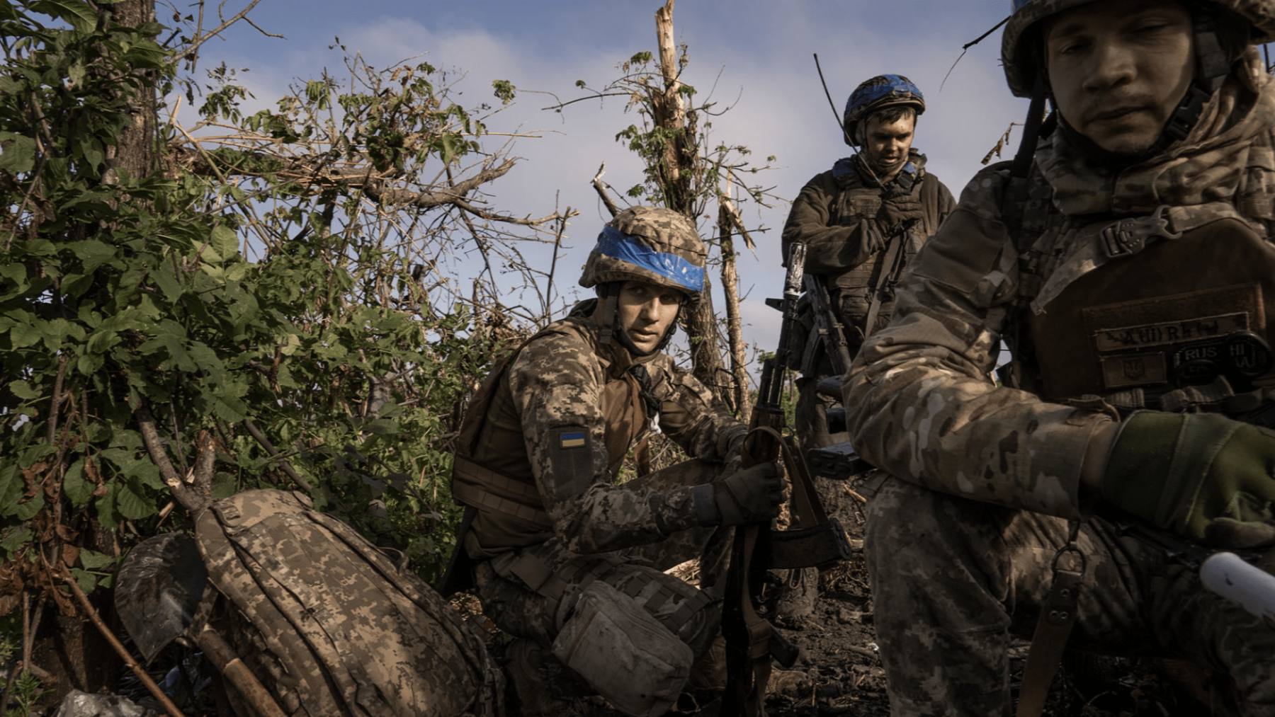 ‘2000 metros hasta Andriivka’ (PBS Home Video).