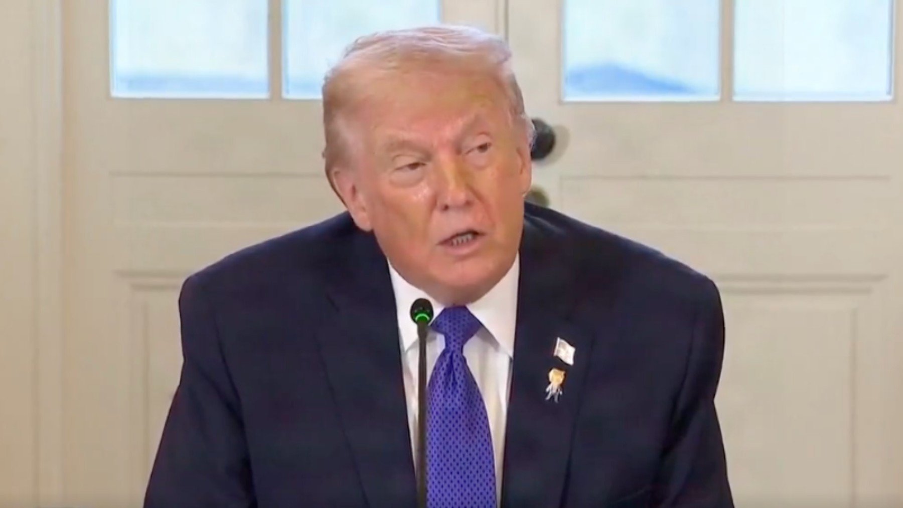 Trump presiona a las grandes petroleras para que inviertan 86.000 millones de euros en Venezuela