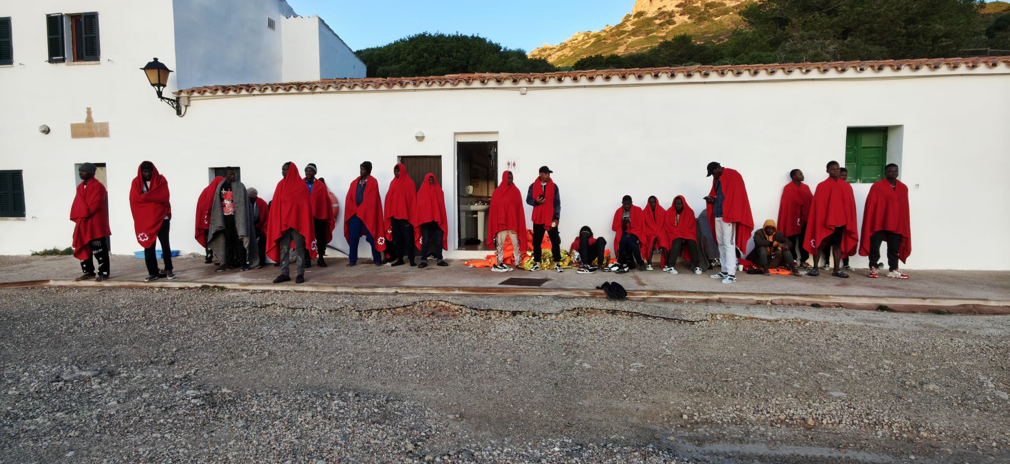 Cae una red criminal que usaba pesqueros como barcos nodriza para introducir inmigrantes en Ibiza