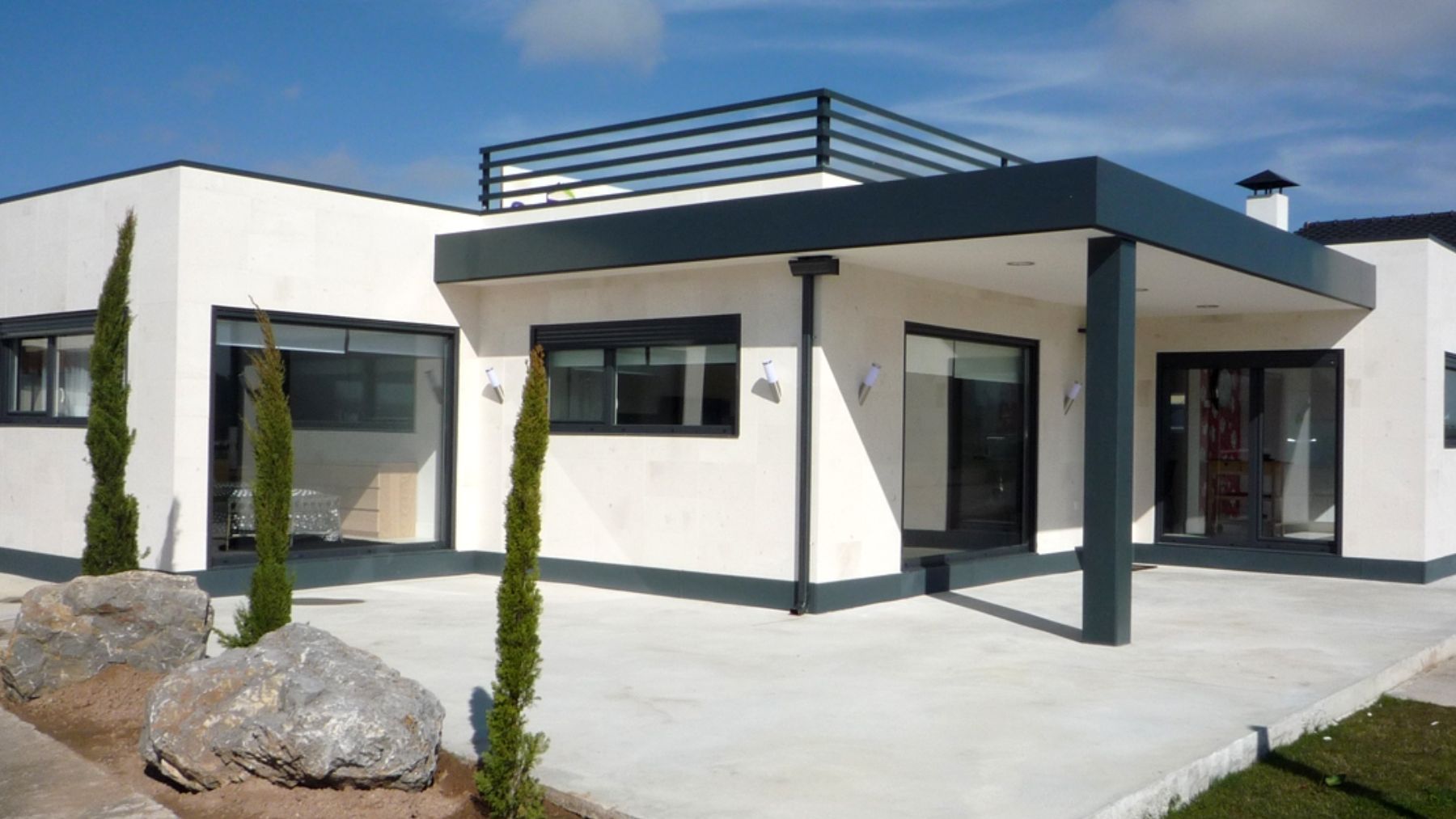 3 dormitorios y 2 baños: la casa prefabricada de diseño que parece de lujo y está a precio de ganga