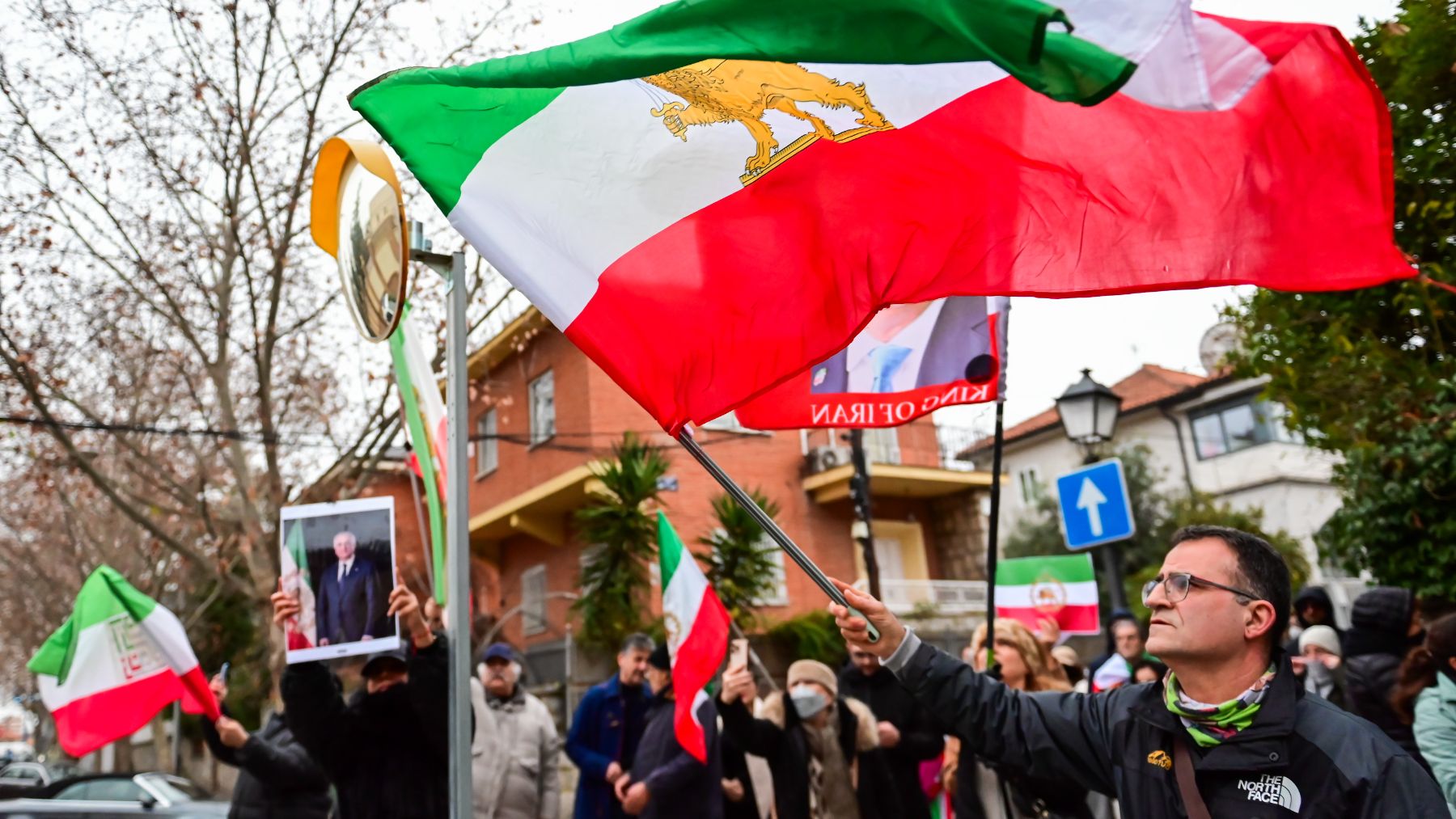 Al menos 51 manifestantes asesinados por el régimen de los ayatolás desde el inicio de las protestas