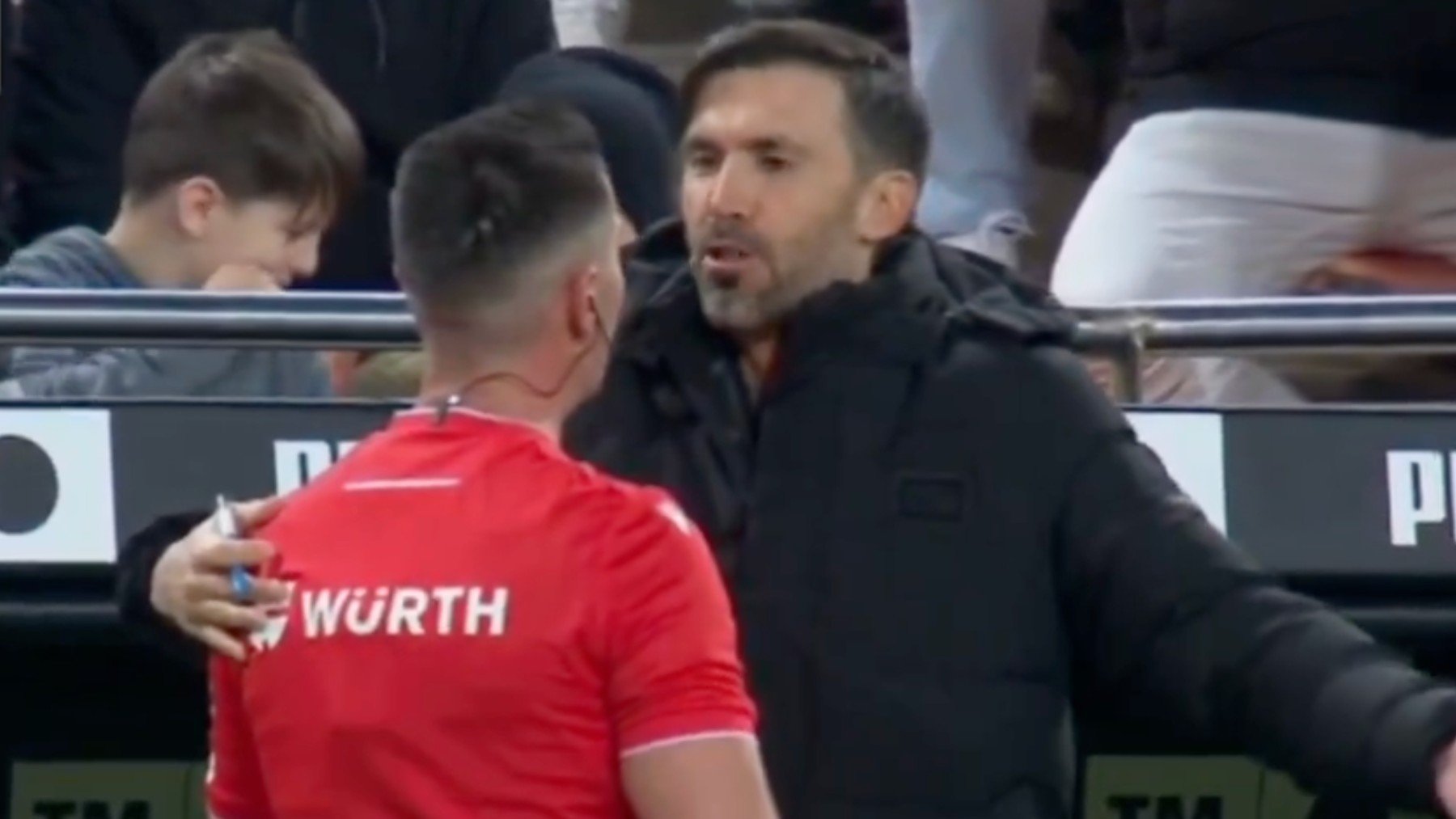 El árbitro acusado de chulo, a Eder Sarabia: No me meto en tu trabajo, tú no te metas en el mío