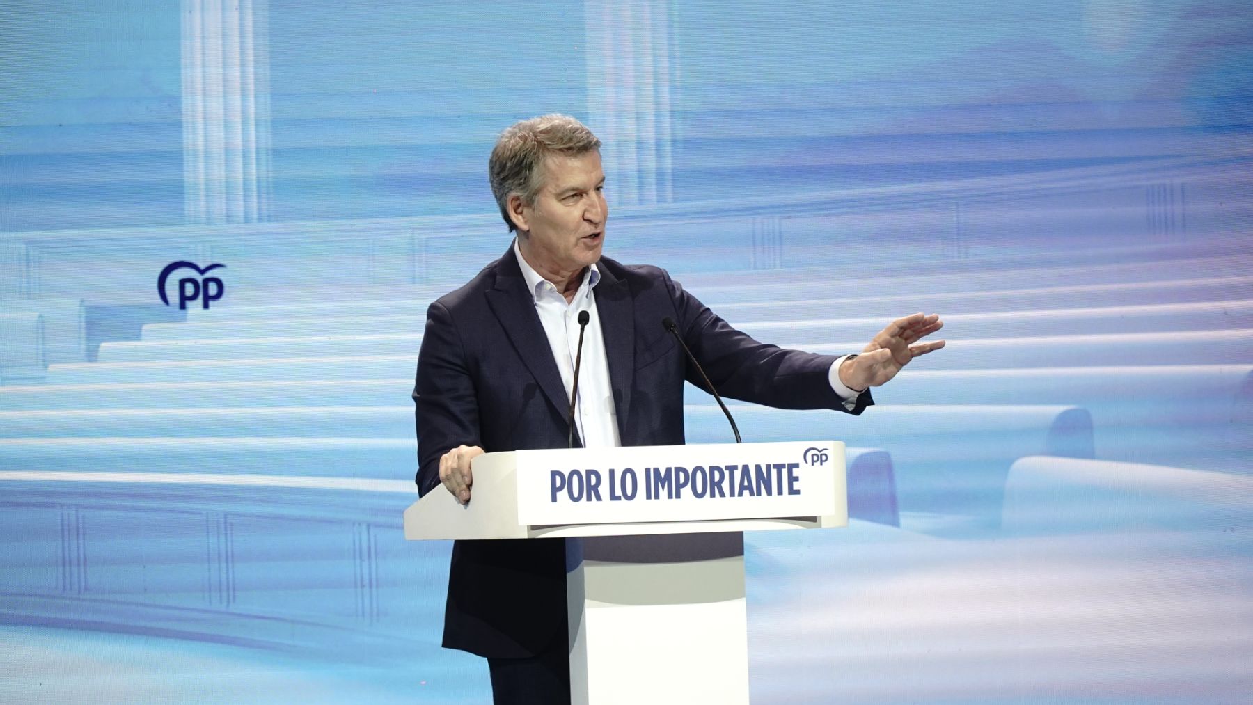 Feijóo reformará el suplicatorio para que ningún político aforado pueda librarse de la Justicia