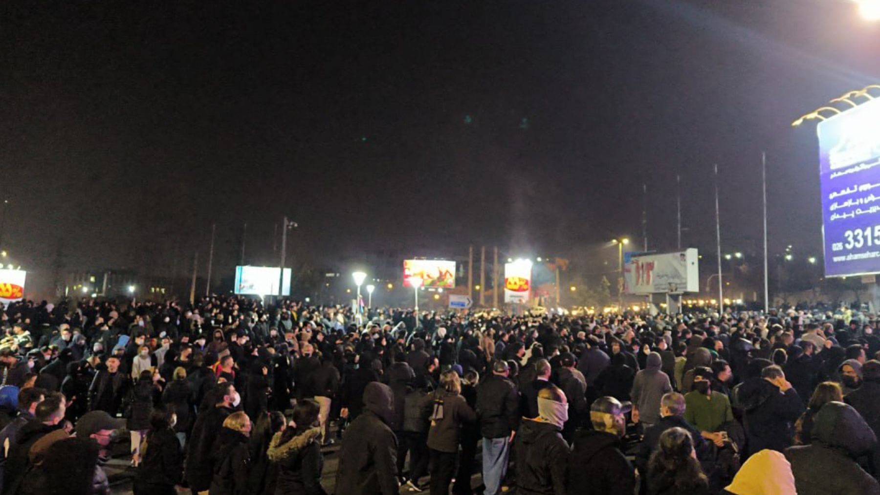 Los asesinados en las protestas en Irán aumentan a 192 mientras los ayatolás amenazan con atacar a EEUU