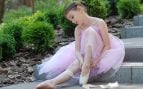 Cómo se escribe en español 'balé' o 'ballet' según la RAE, 'ballet' es un extranjerismo crudo para la RAE, 'ballé' o 'ballet' en español, la RAE explica cómo escribir 'ballet' correctamente.