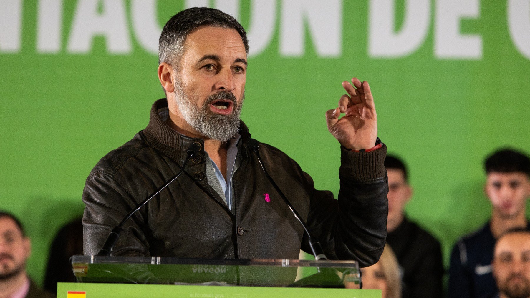 Abascal dice que el caso de Julio Iglesias es una cortina de humo del Gobierno para tapar su corrupción