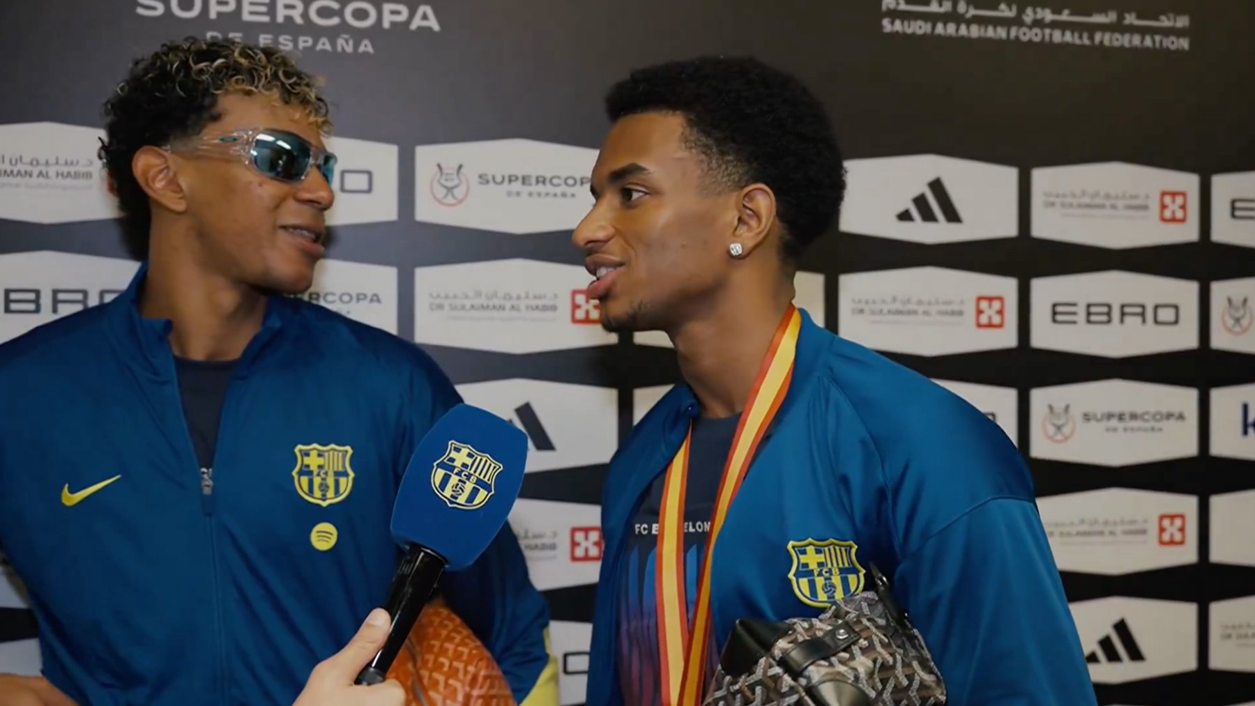 Lamine y Balde se ríen por tener que hablar en catalán en Barça TV y las redes arden: Que pena