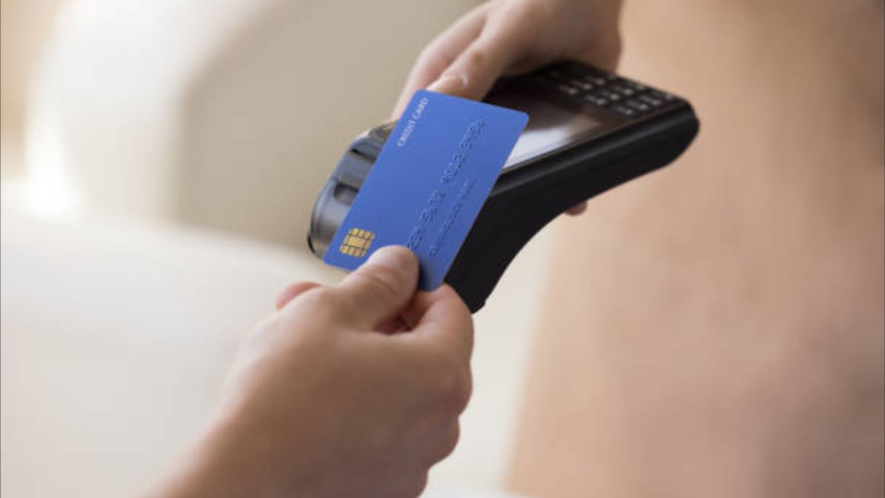 Giro de 180º en las tarjetas de crédito: el Gobierno lo ha confirmado y no hay vuelta atrás